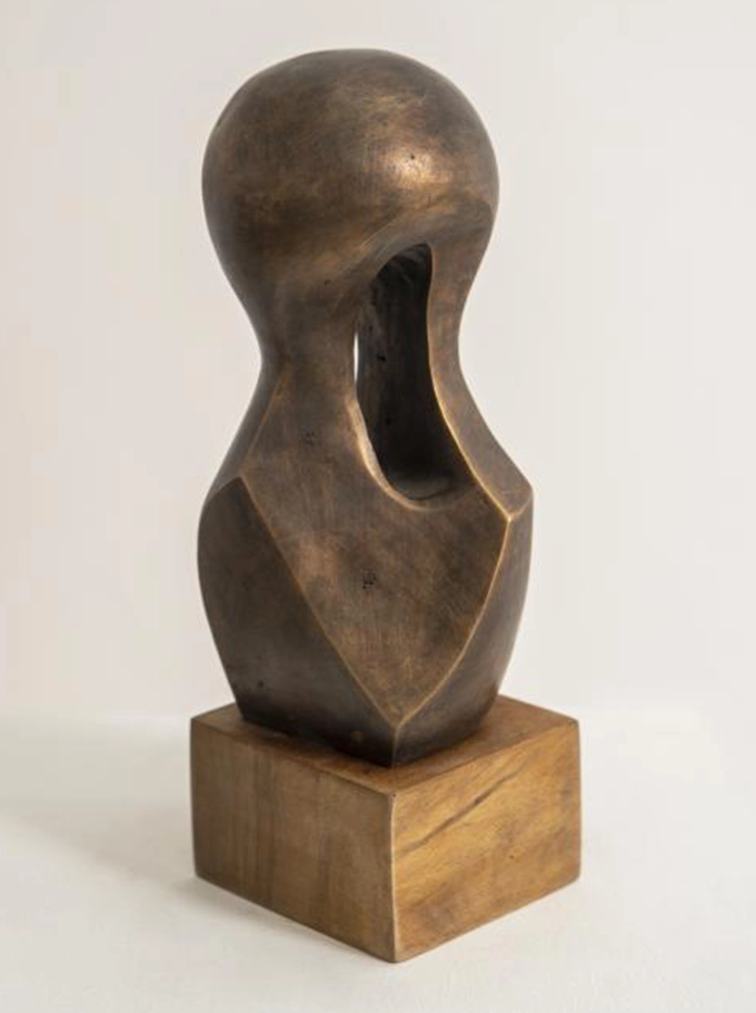 hourglass-remus-irimescu